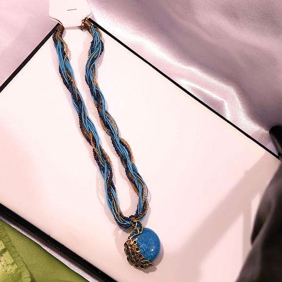 ➡️ see below 5 for $25 BOHO Peacock BEADED Blue  MOONSTONE   Necklace Rare Find - Picture 4 of 6